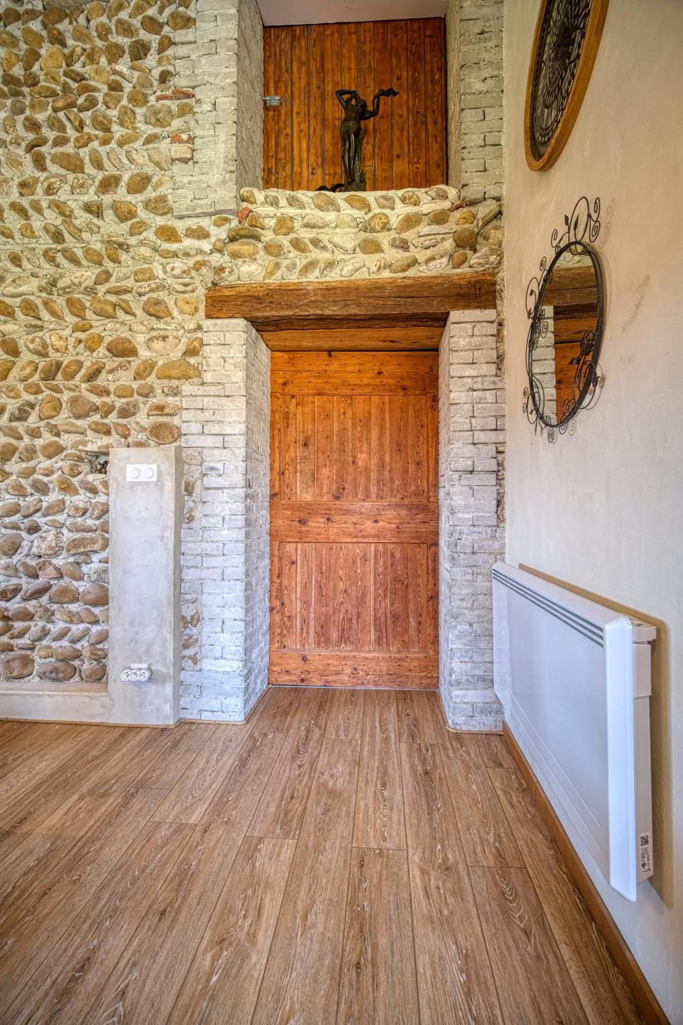 Maison Michonieres - Gite 3 Etoiles - 8 Personnes Miribel  Eksteriør bilde