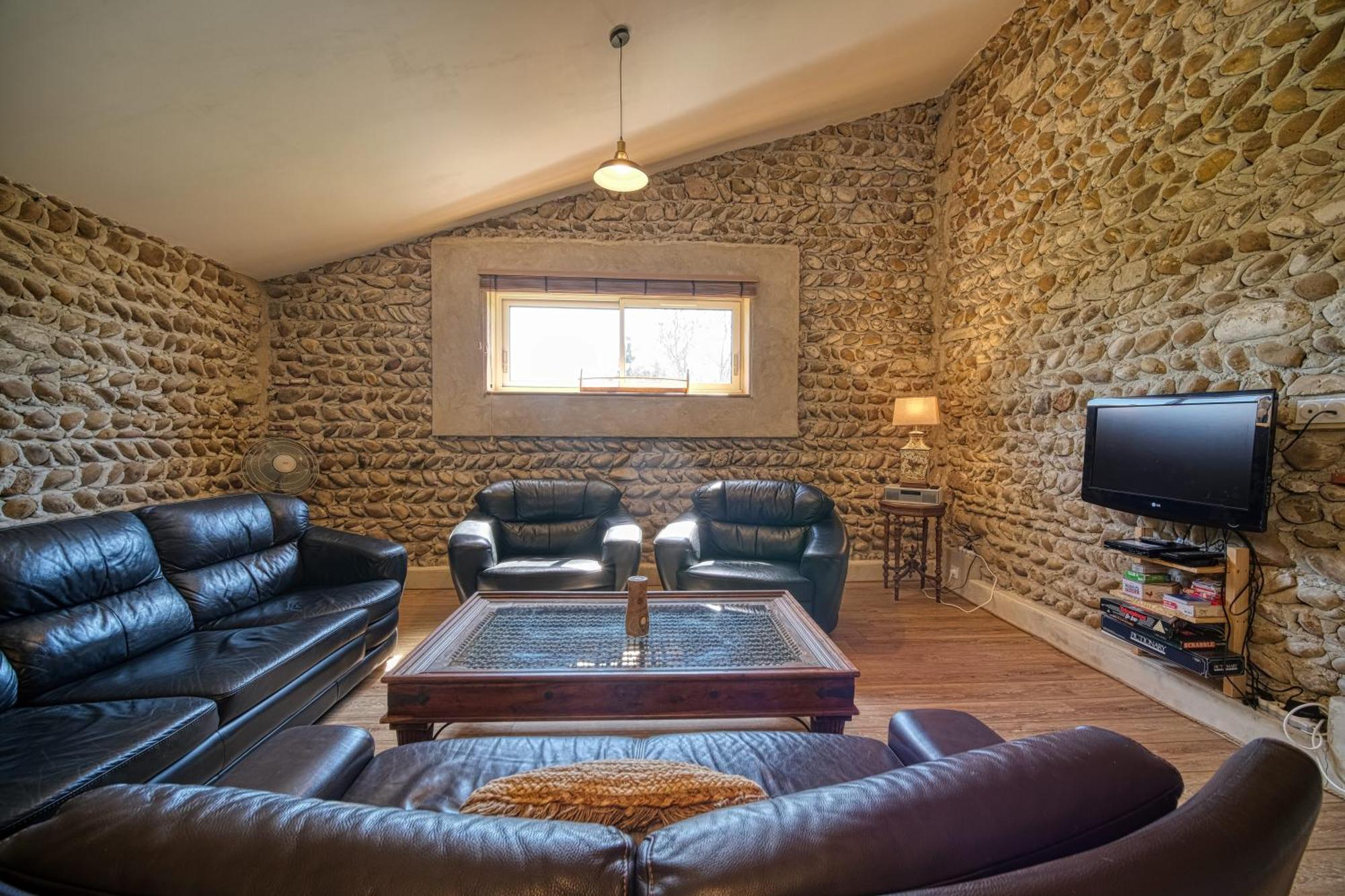 Maison Michonieres - Gite 3 Etoiles - 8 Personnes Miribel  Eksteriør bilde