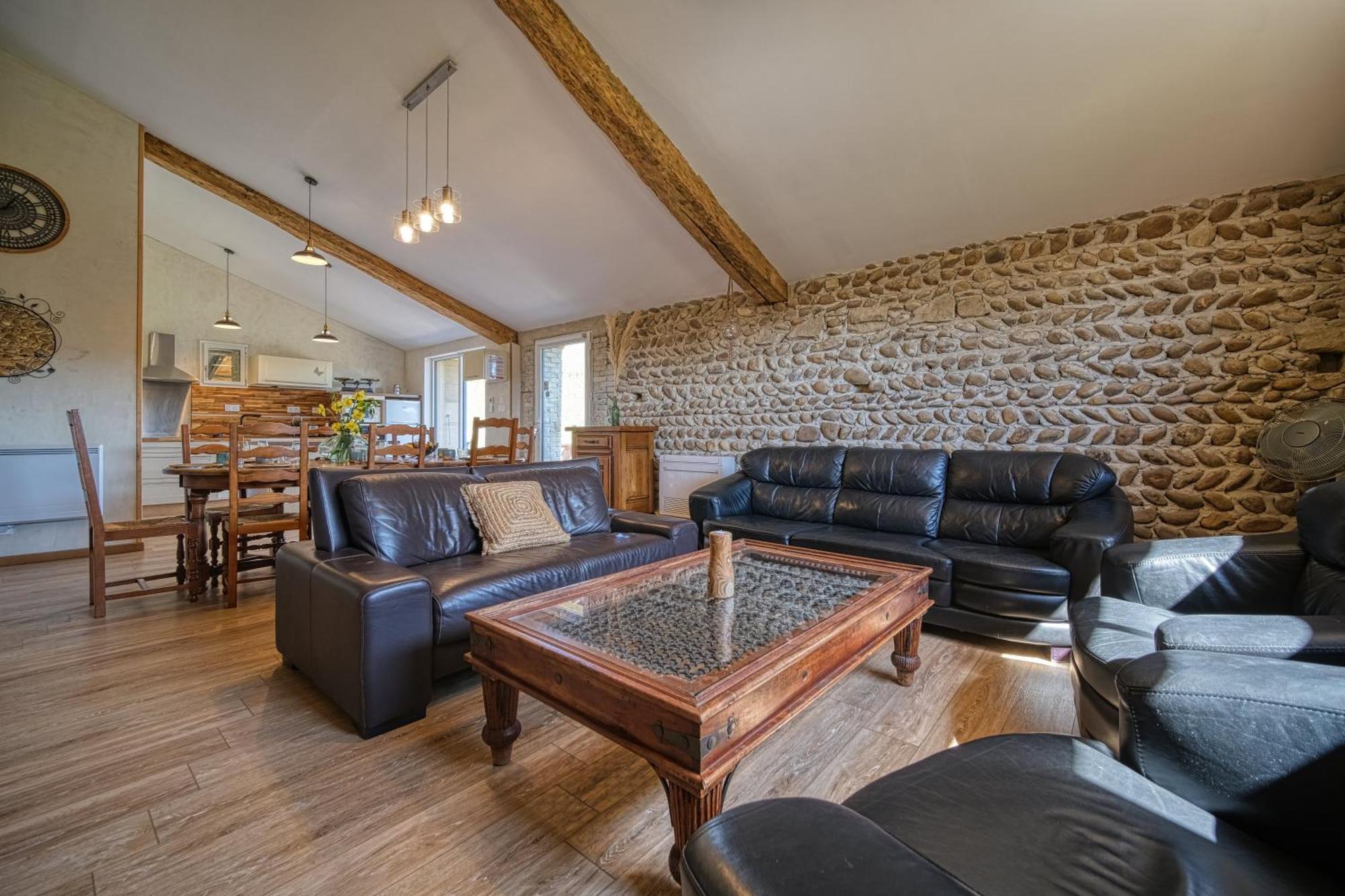 Maison Michonieres - Gite 3 Etoiles - 8 Personnes Miribel  Eksteriør bilde
